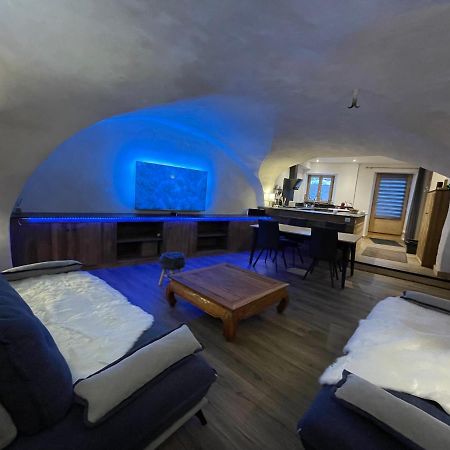 Maison Stabatio Appartement Pierre 蒙乃第耶-勒潘 外观 照片
