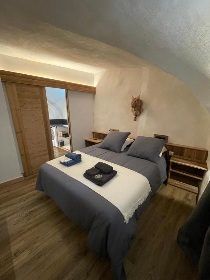 Maison Stabatio Appartement Pierre 蒙乃第耶-勒潘 外观 照片