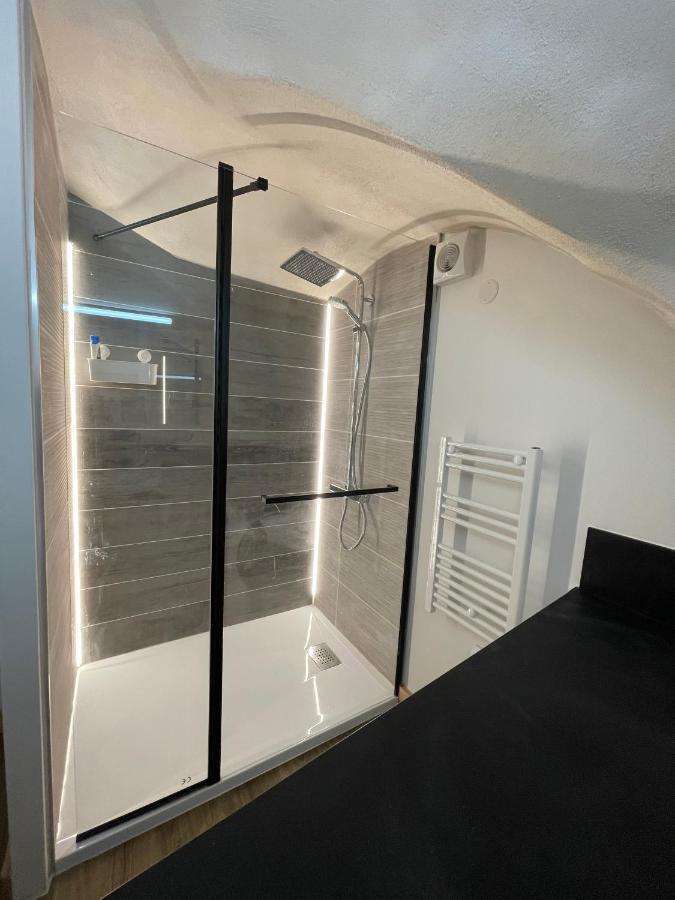 Maison Stabatio Appartement Pierre 蒙乃第耶-勒潘 外观 照片
